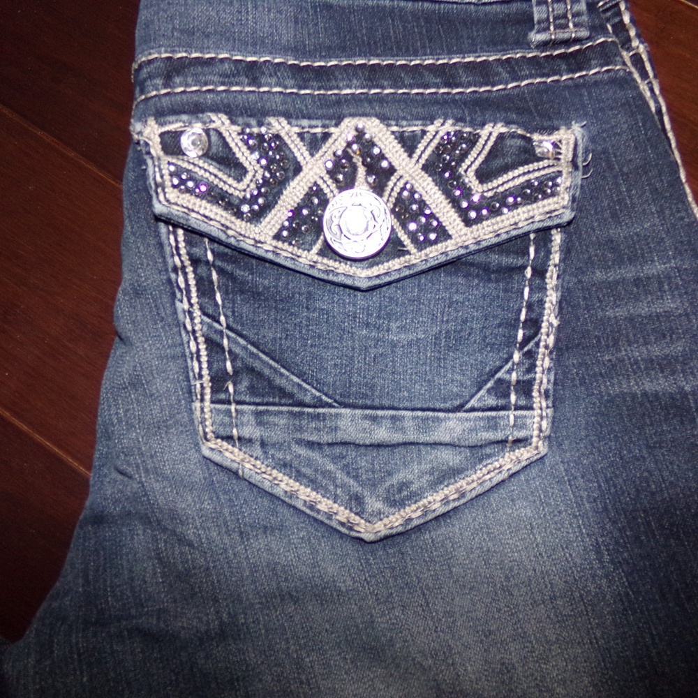 Jeans - Picture 3 of 6